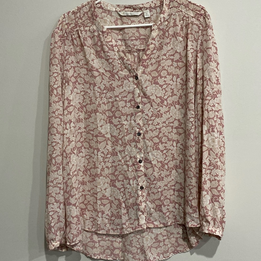 Lauren Conrad, long sleeve blouse, light pink floral design button down front